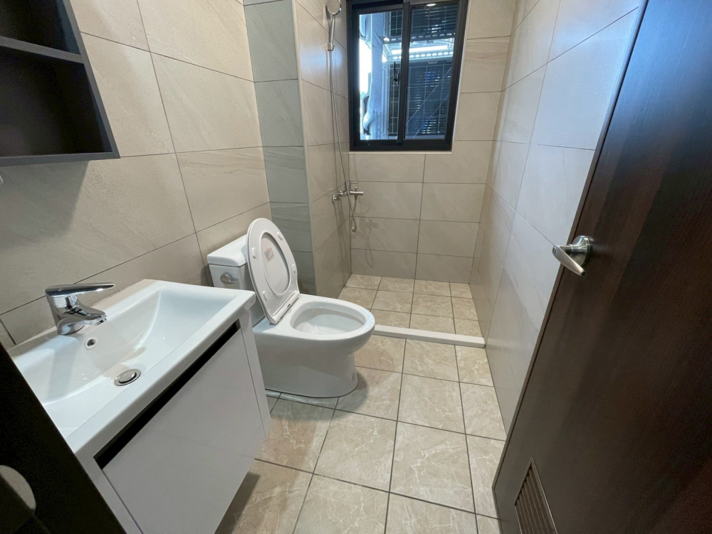 LINE_ALBUM_外埔-裝潢細清_251020_3