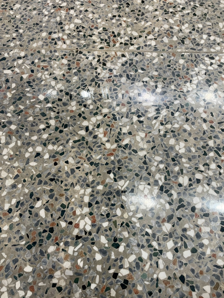 LINE_ALBUM_洗地打腊_251020_4