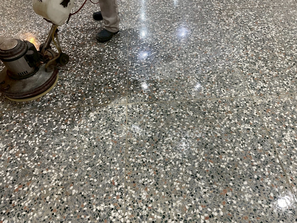 LINE_ALBUM_洗地打腊_251020_5