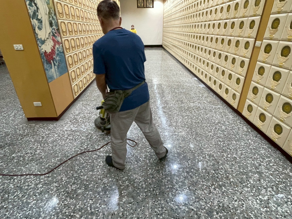 LINE_ALBUM_洗地打腊_251020_8_copy