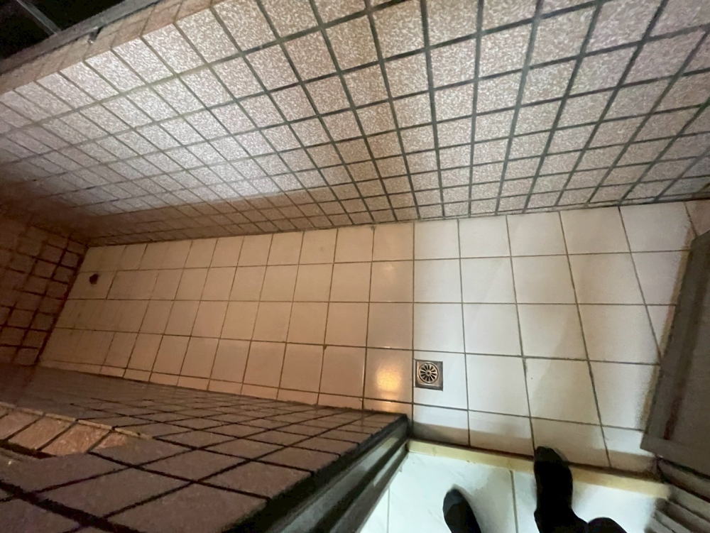 LINE_ALBUM_潭子辦公室清潔_251020_1