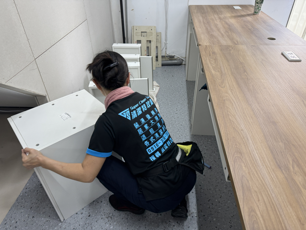 LINE_ALBUM__台中清潔公司 _店面裝潢後細清_裝潢細清_裝潢後細清_裝潢後粗清_260826_5