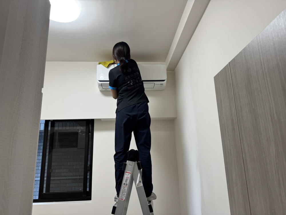 LINE_ALBUM__台中清潔公司 _泓瑞拉拉漾_裝潢細清_裝潢後細清_260826_1
